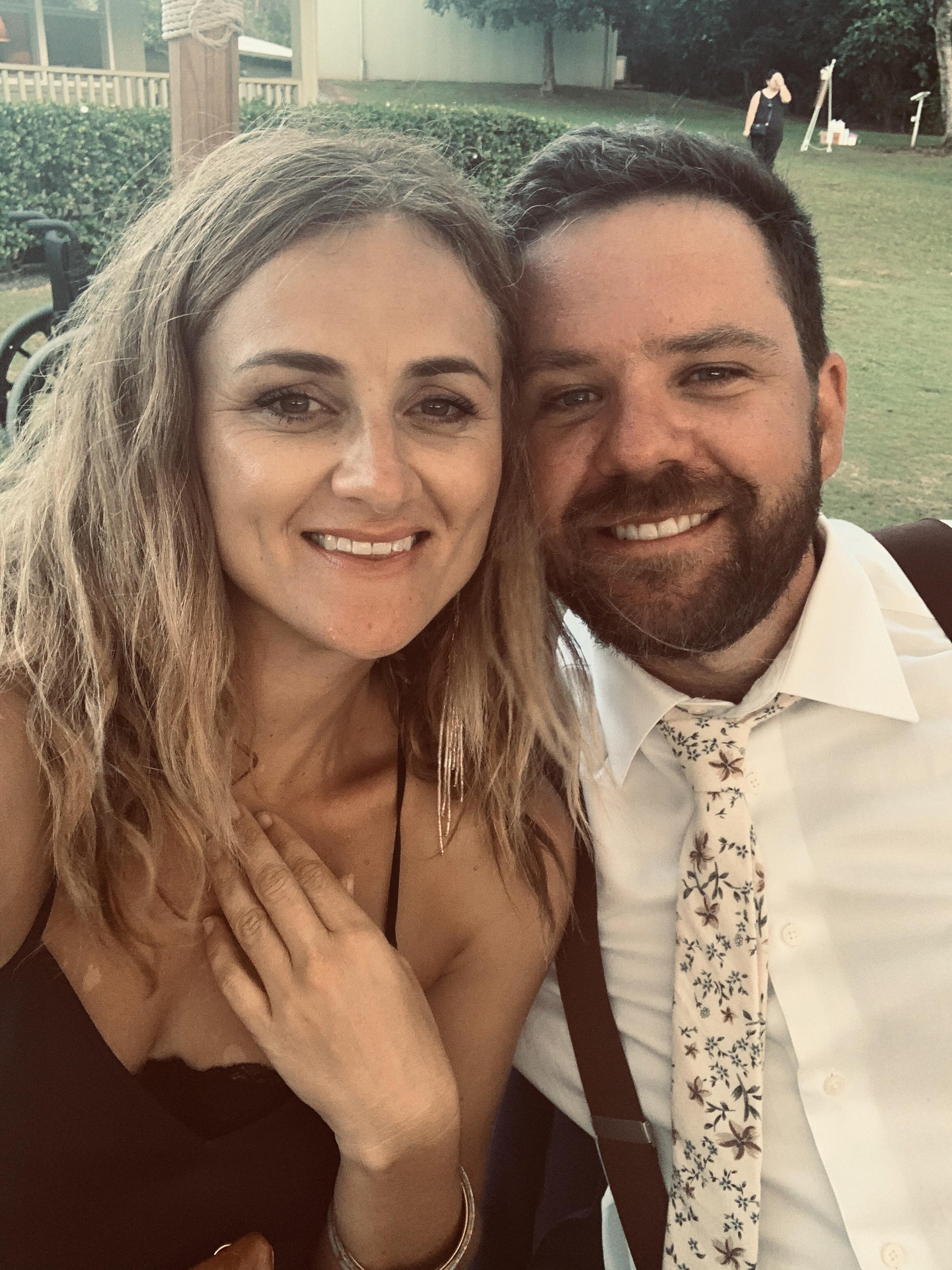 The Wedding Website of Rhian David and Hunter Dale