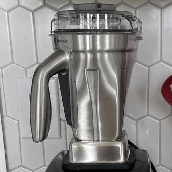 Vitamix 48-Ounce Stainless-Steel Blender Container with SELF-DETECT, Dishwasher-Safe, BPA-Free Clear Lid, Laser-Cut Stainless-Steel Blades, Compatible with All Full-Size Vitamix Blenders