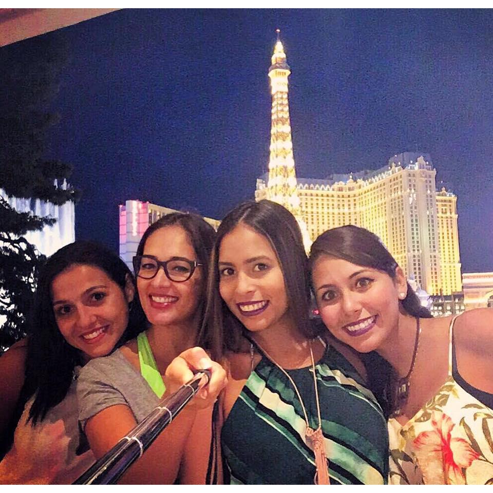 Vegas con las niñass. POR MAS VIAJESSS