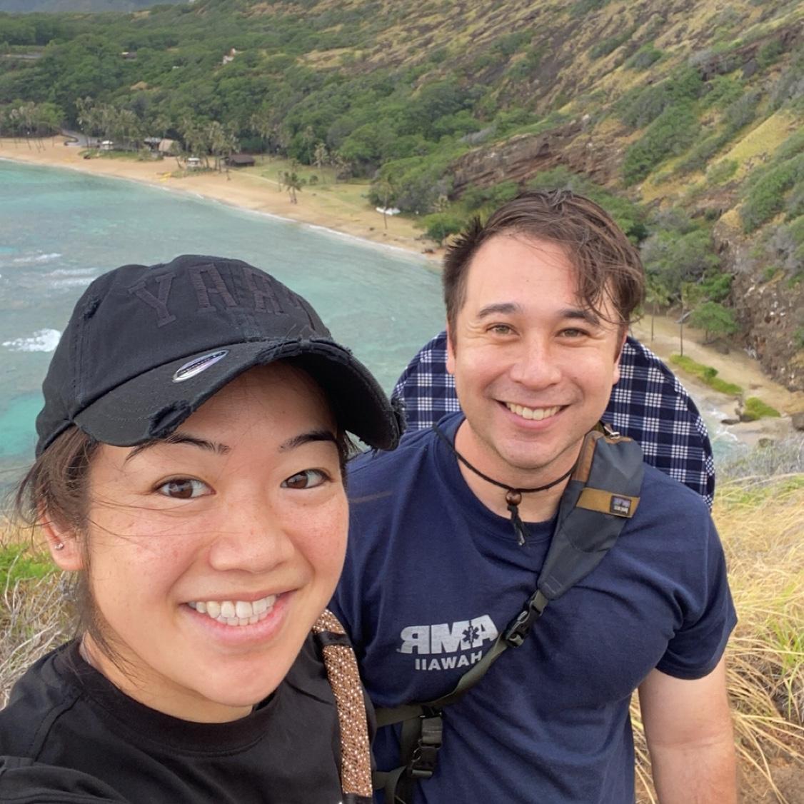 Our second date to Haunama Crater. 6AM hike! IYK(Devin)YK... haha