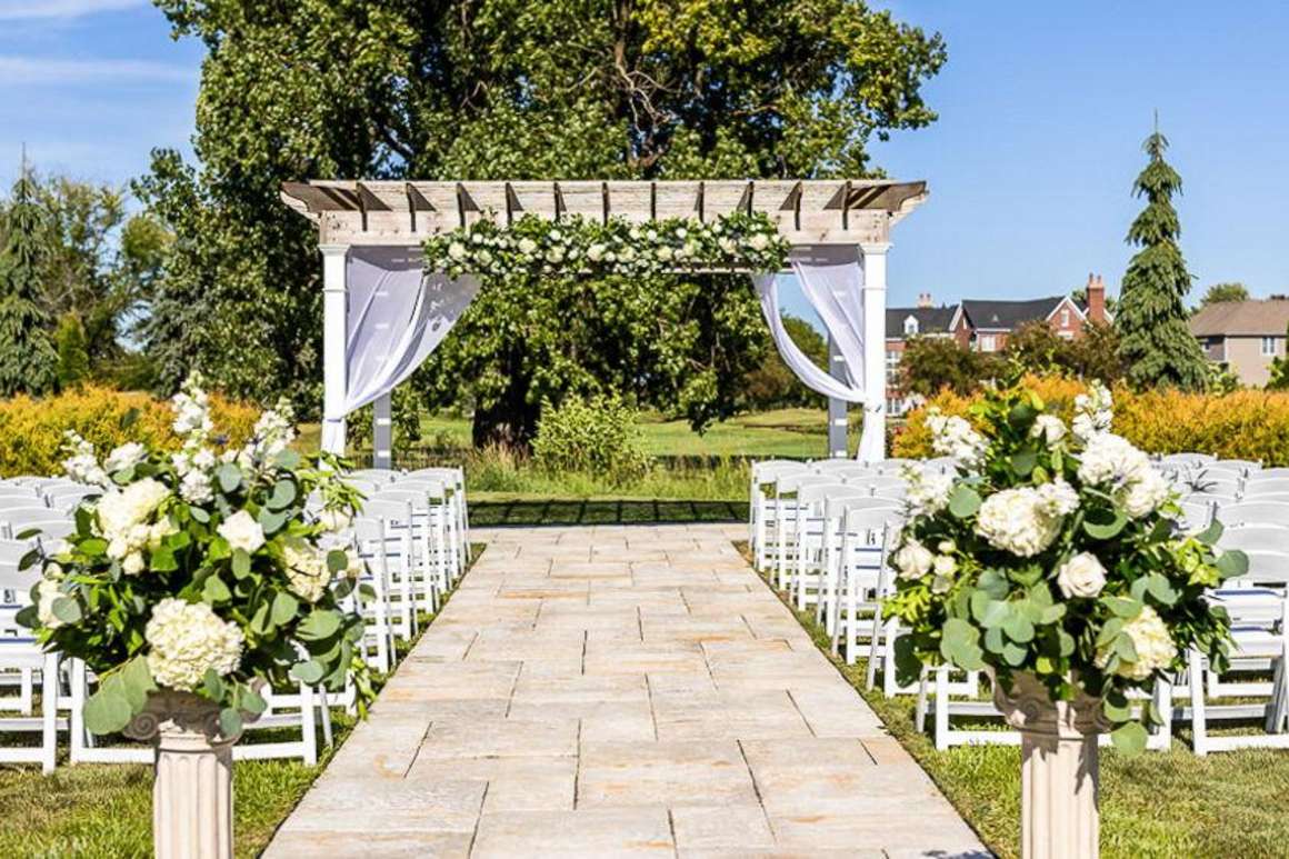 Eagle Brook Country Club