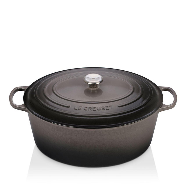 Le Creuset 15.5-Quart Oval Dutch Oven