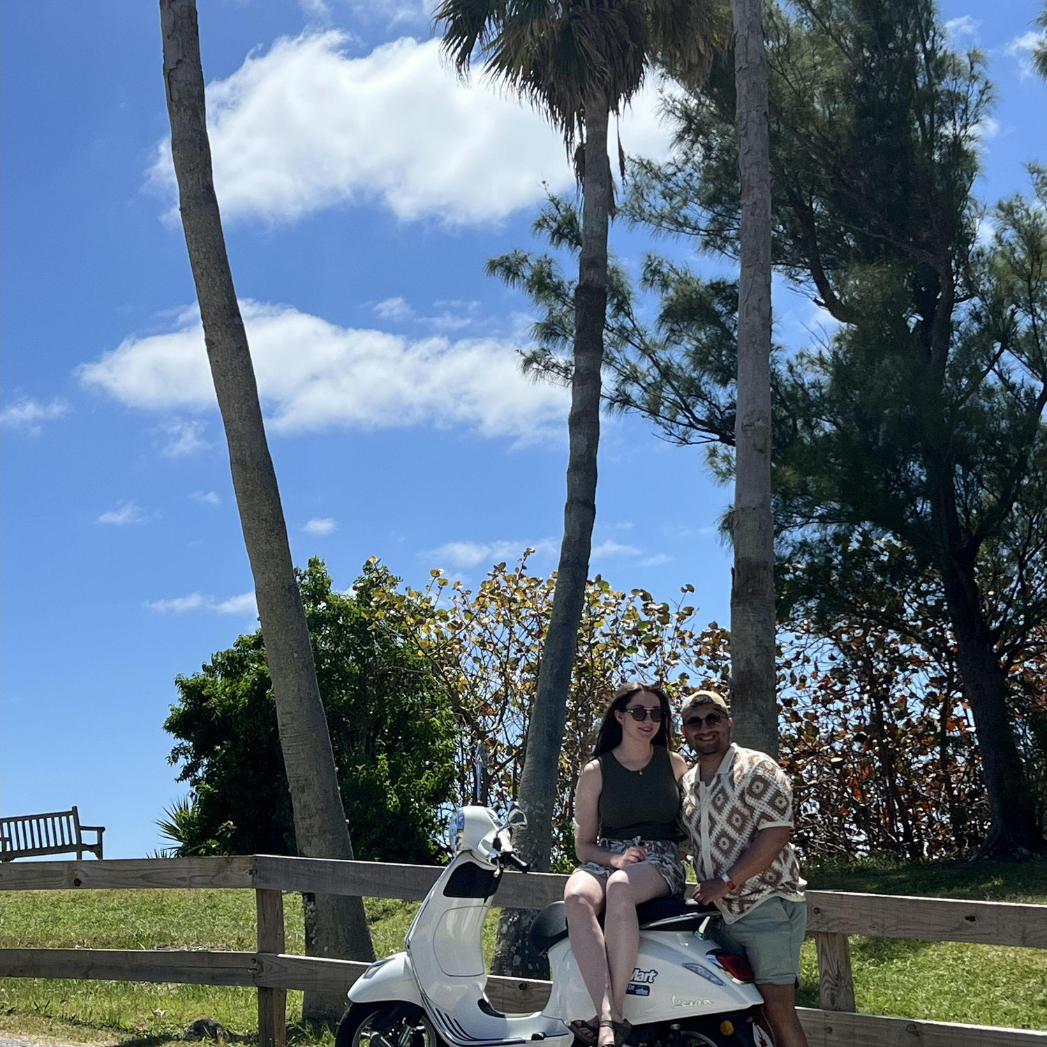 Pit stop along the road in Bermuda, May 2024