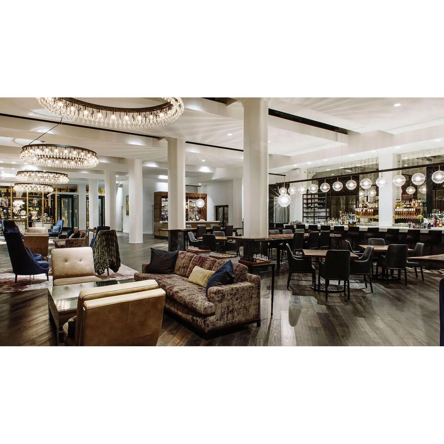 Hotel Covington lobby bar