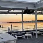 BARCA Pier & Wine Bar
