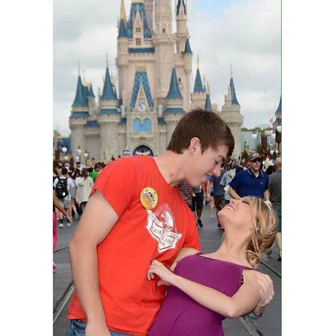 Just a few months after starting their relationship, Dallas moved to Florida to intern with Disney. It was a long five months of distance, but she and Jacob made it work!