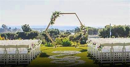The Wedding Website of Danielle Post and Cameron Bracken