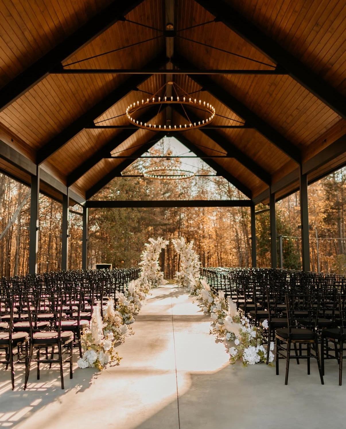 The Wedding Website of Vernisha Hearn and Carl Saint-Louis