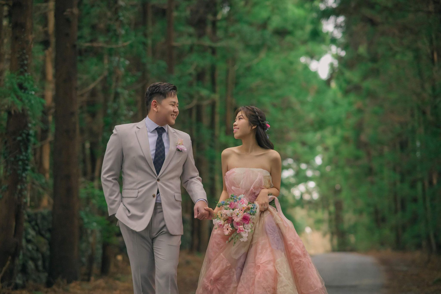 The Wedding Website of Amanda Lim Li Xian and Quek Yan Zhuang