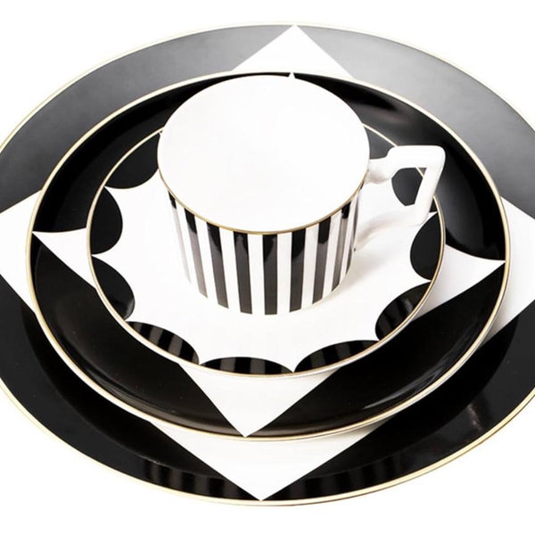 32-Piece Dinnerware Set，Round Dinner Plates, Scratch Resistant, Lead-Free, Microwave, Oven, and Dishwasher Safe