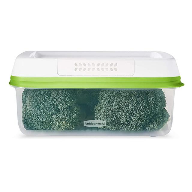Rubbermaid FreshWorks Saver, Large Short Produce Storage Container, 11.3-Cup, Clear