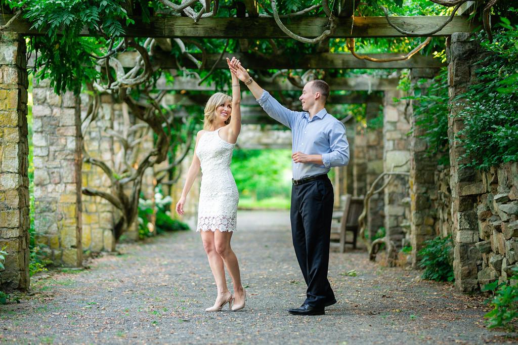 The Wedding Website of Kristen Jones and Leif Hanisch
