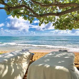 Couples Beachside Massage