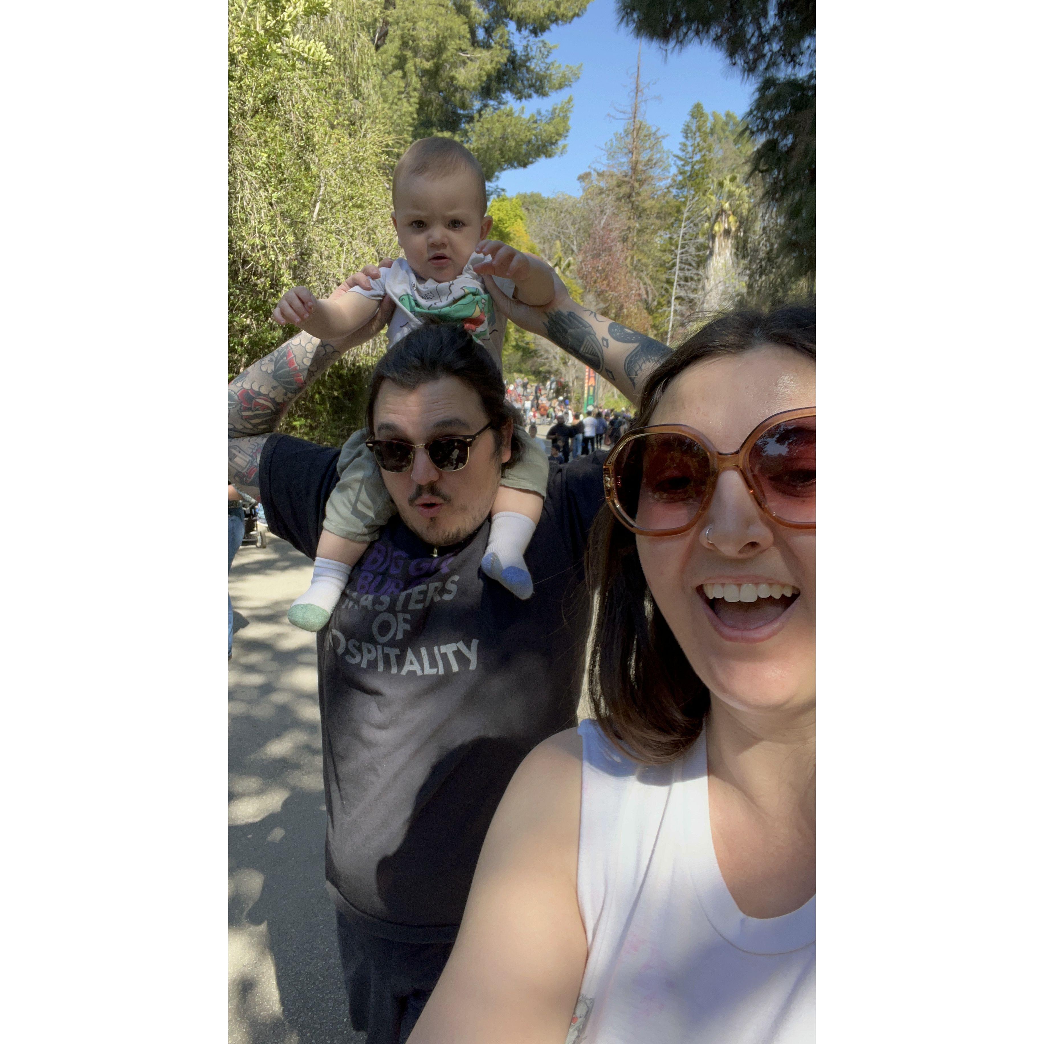 Our baby turned 1 and we went to the zoo with momma Hill. Sarah, and Barry!!