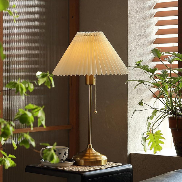 Glivpny 21.5" Gold Table Lamp for Living Room,Modern Farmhouse Metal Table Lamp,3-Color Options Vintage Desk Lamps for Night Stands, Gold Pull Chain Lamps End Table Lamps for Bedroom (Beige)