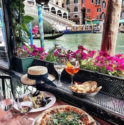 Dinner for Two in Venice
