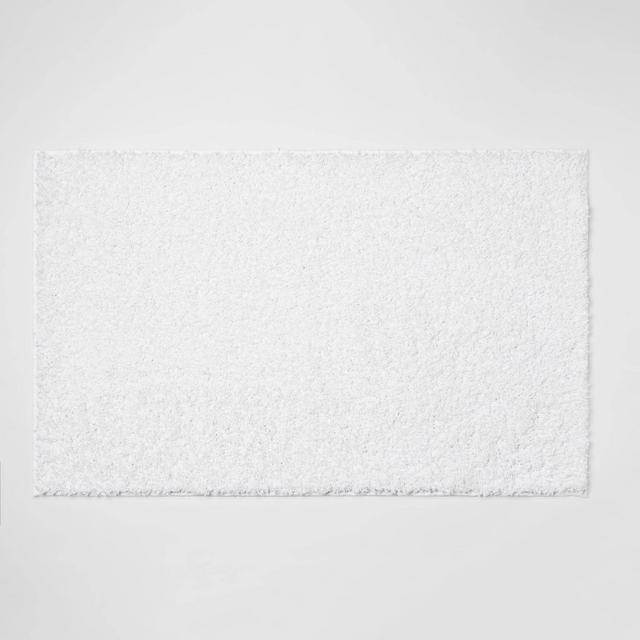 23"x37" Antimicrobial Bath Rug White - Total Fresh