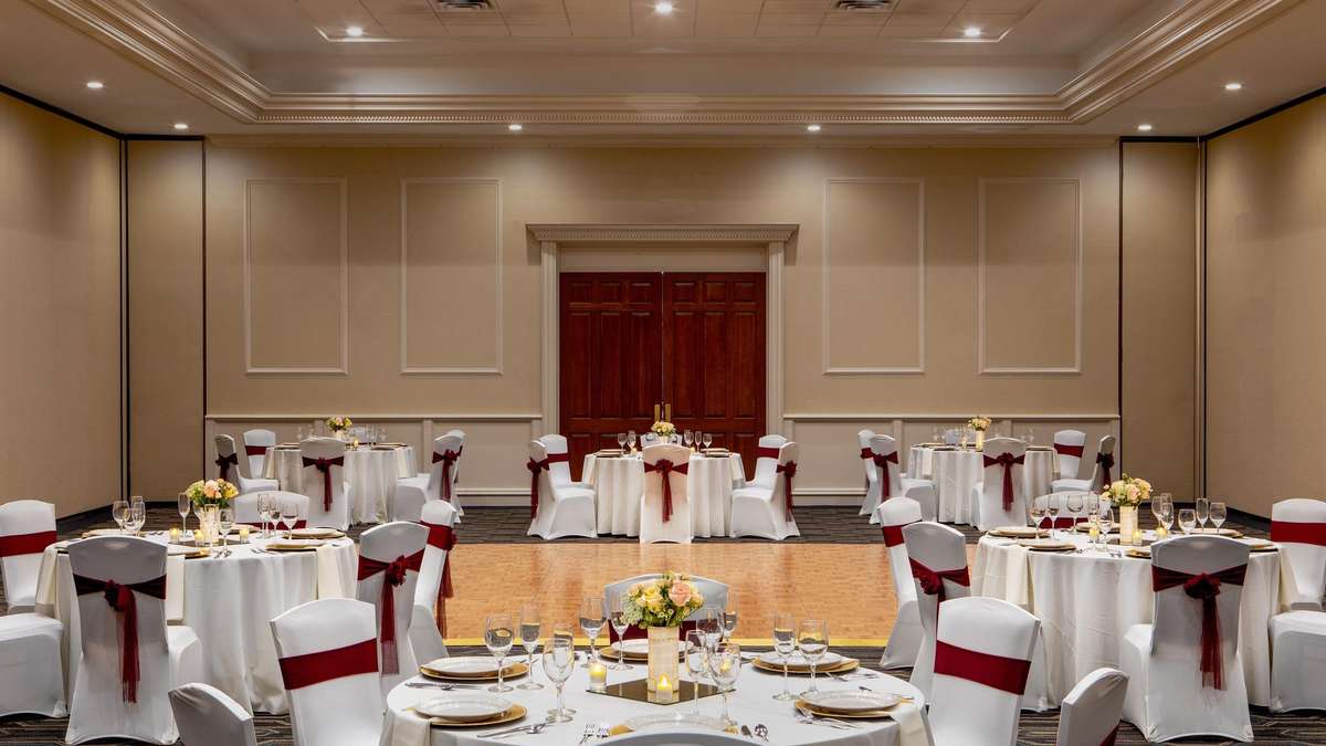 Doubletree By Hilton Leominster Wedding Venues Zola
