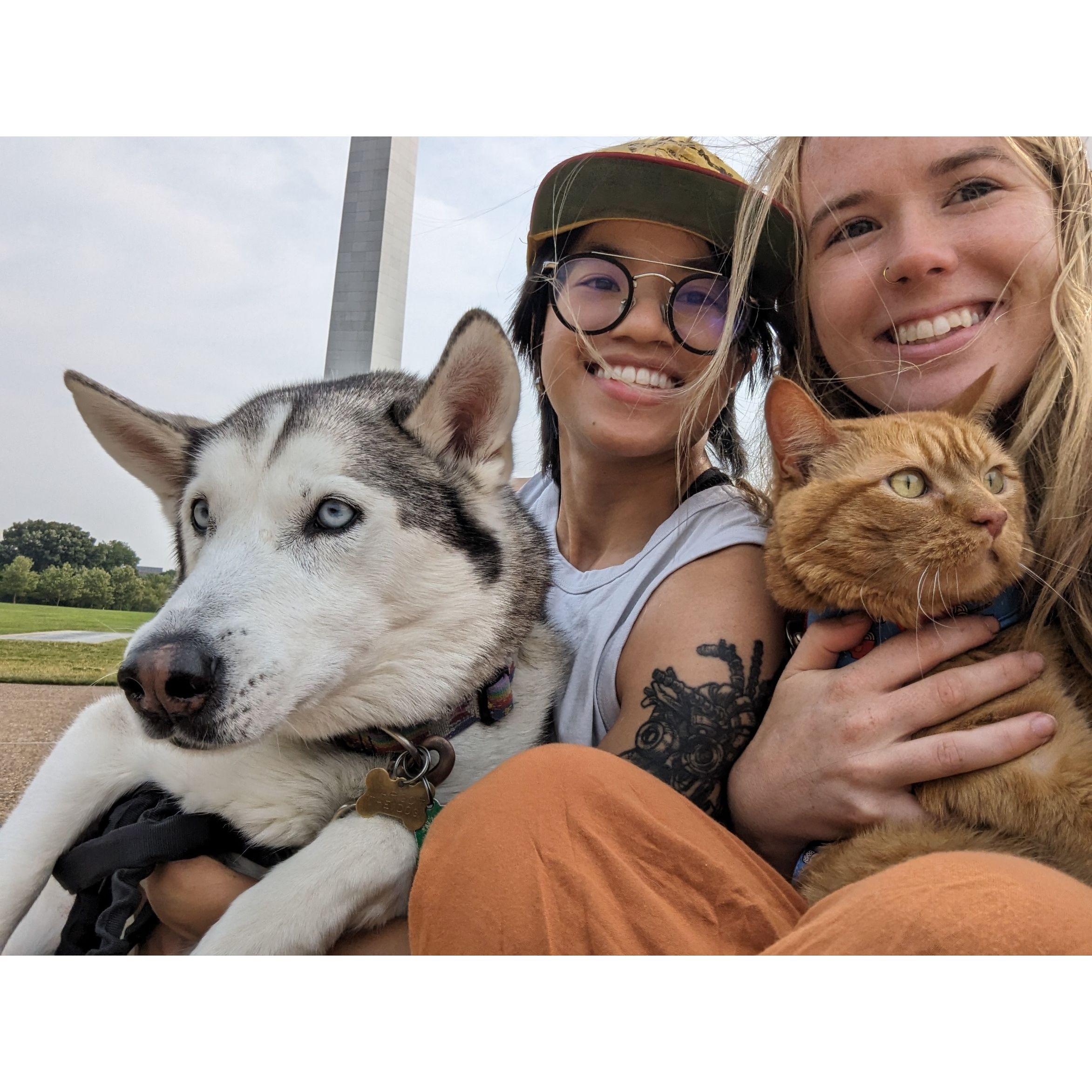 Taking a break with the whole family at the Gateway Arch in St. Louis moving from Baton Rouge to Chicago in June, 2023.