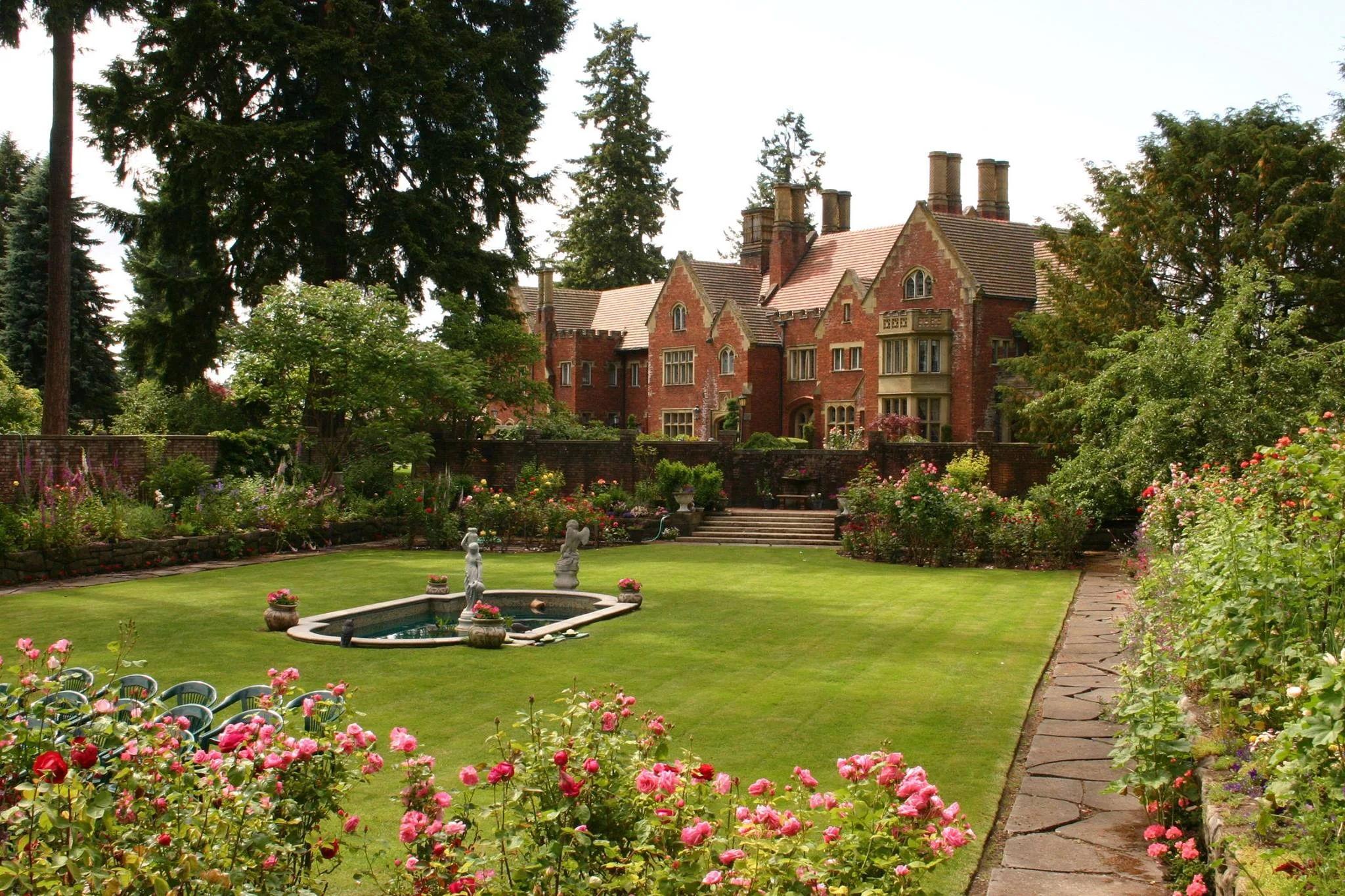 The Wedding Website of Cheyenne Andrews and Tanner Pasimio