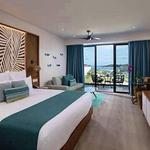 Preferred Club Junior Suite Tropical View