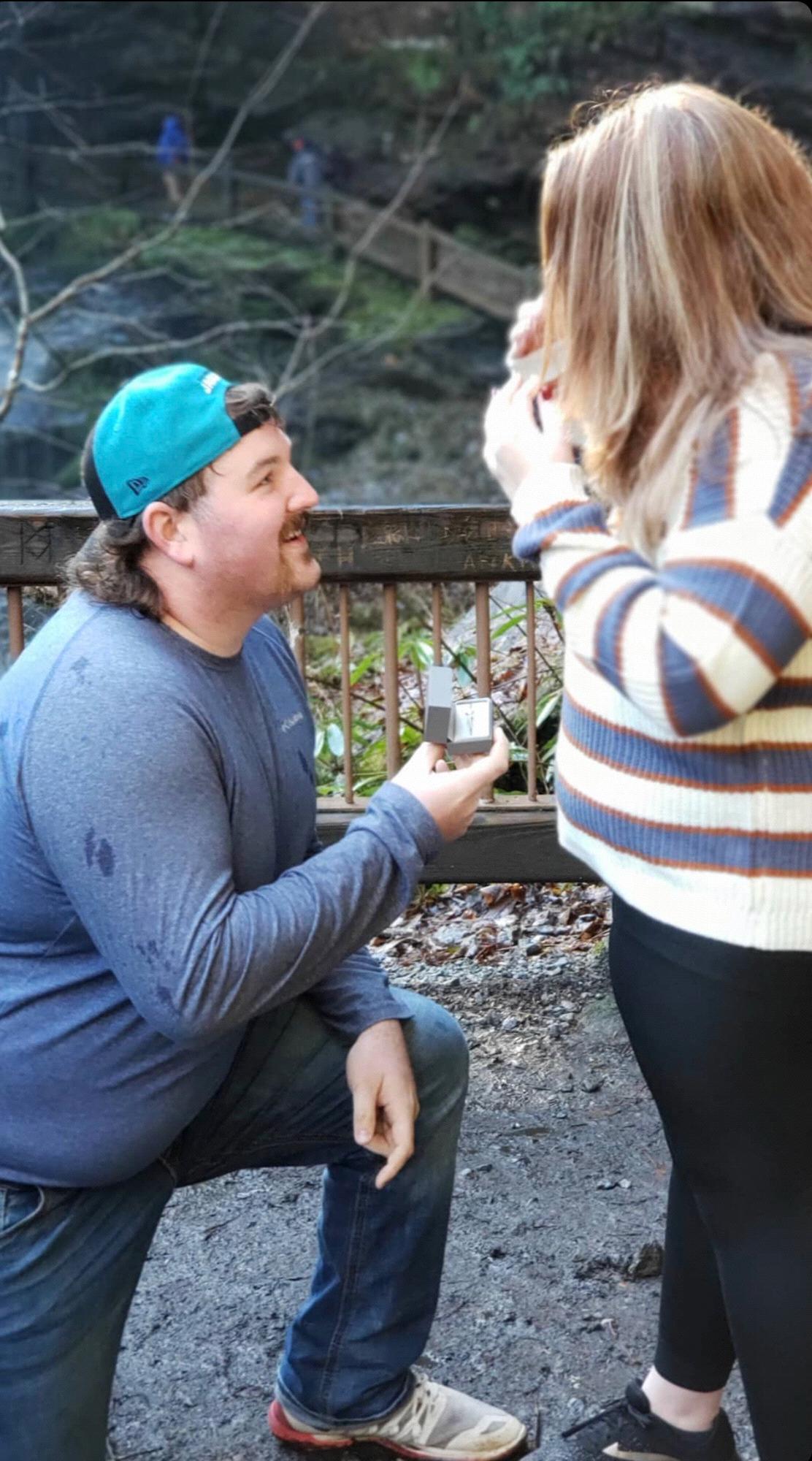 promoted to fiancés! 12.24.2019 💍