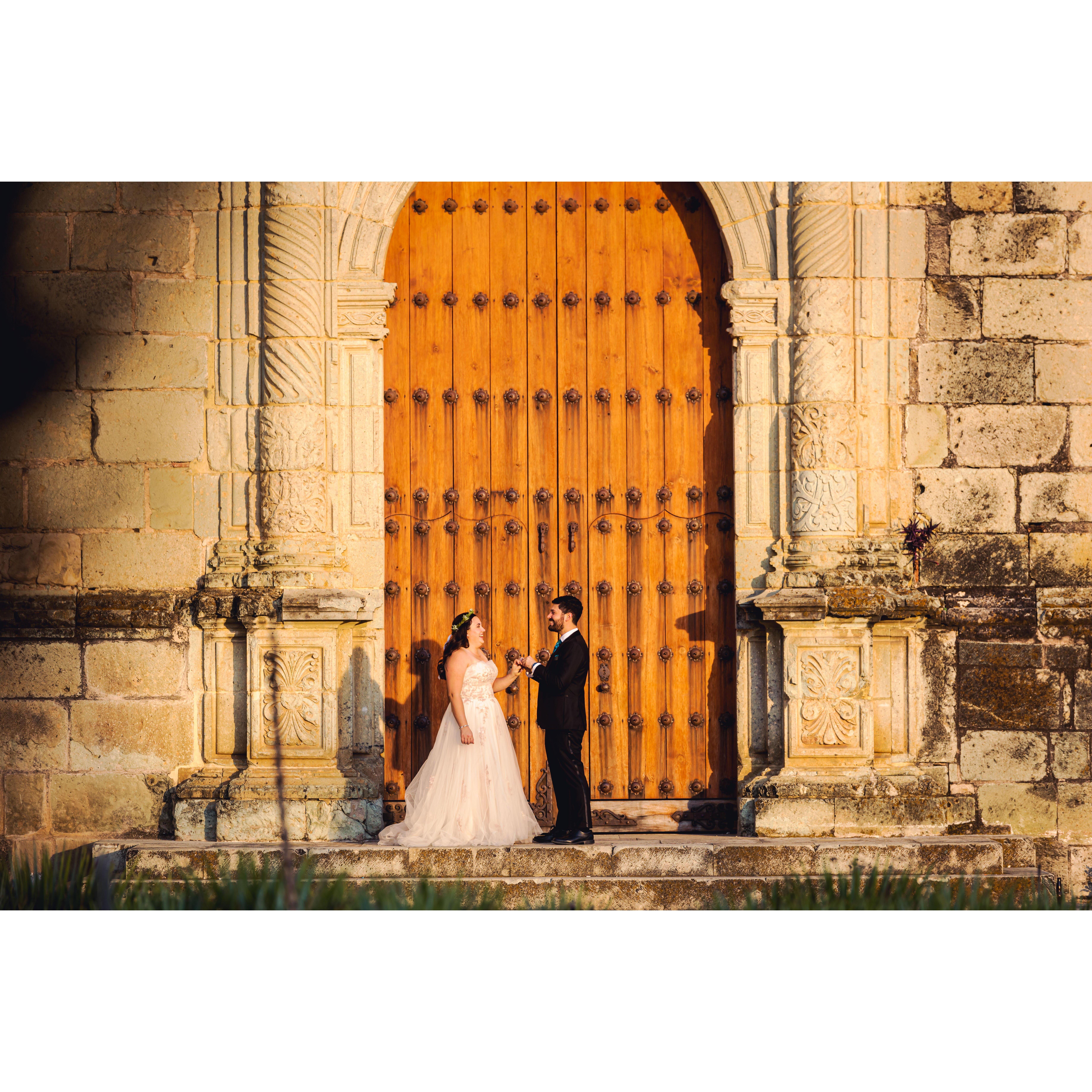 Saying our vows in front of the Santo Domingo Cathedral.