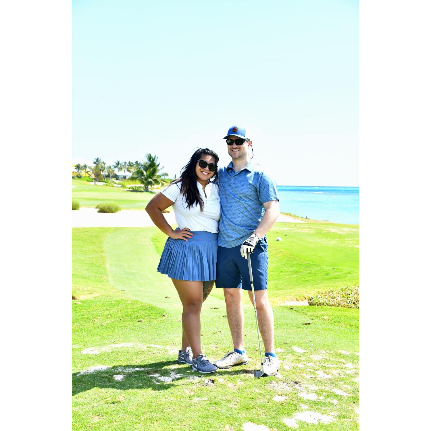 One of us knows how to golf..