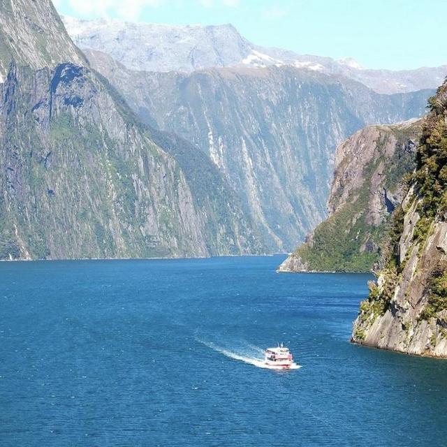 Milford Sound boat tour
