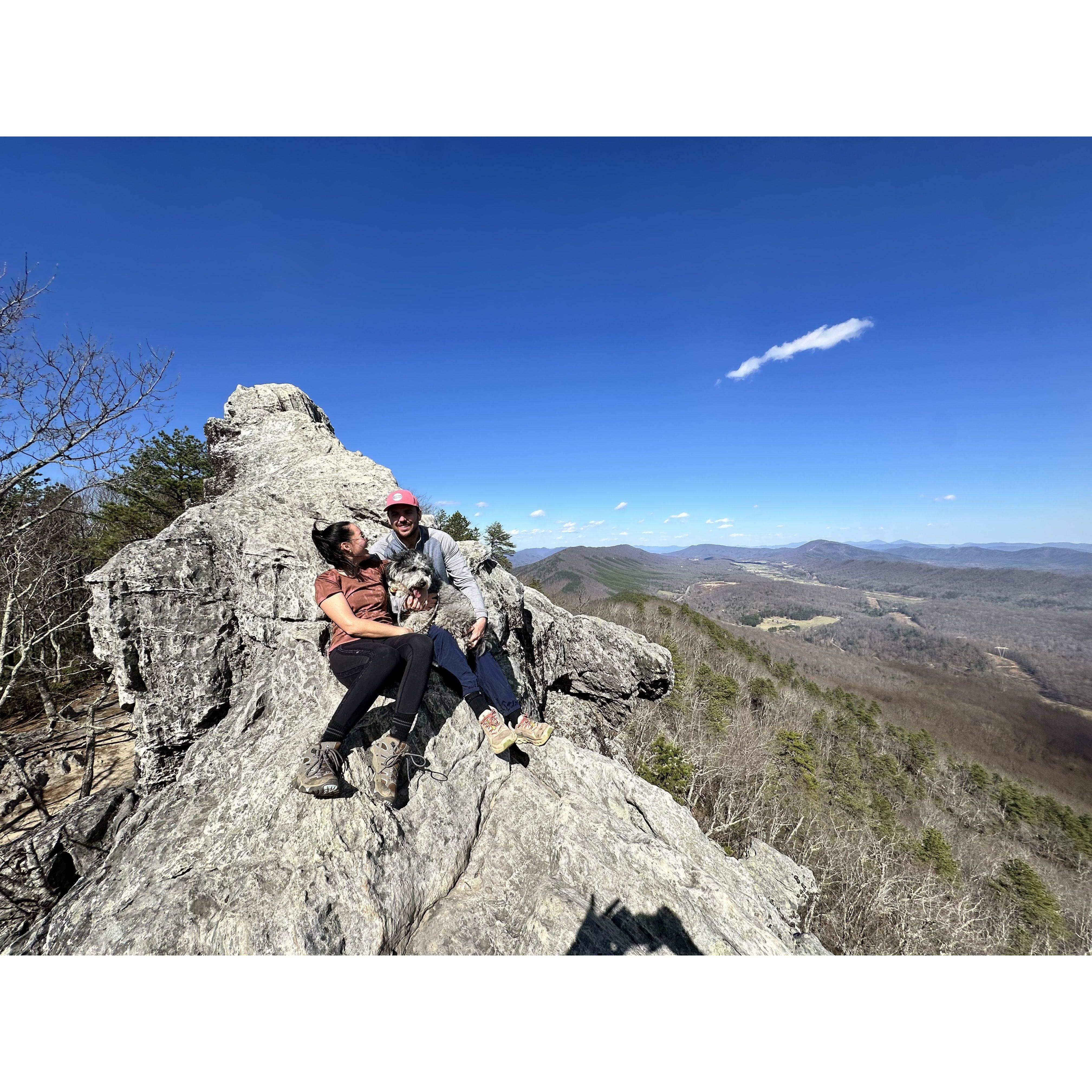 hikin sharp top with Fletch