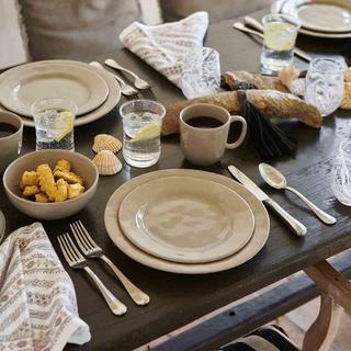 Puro 16-Piece Dinnerware Set, Service for 4