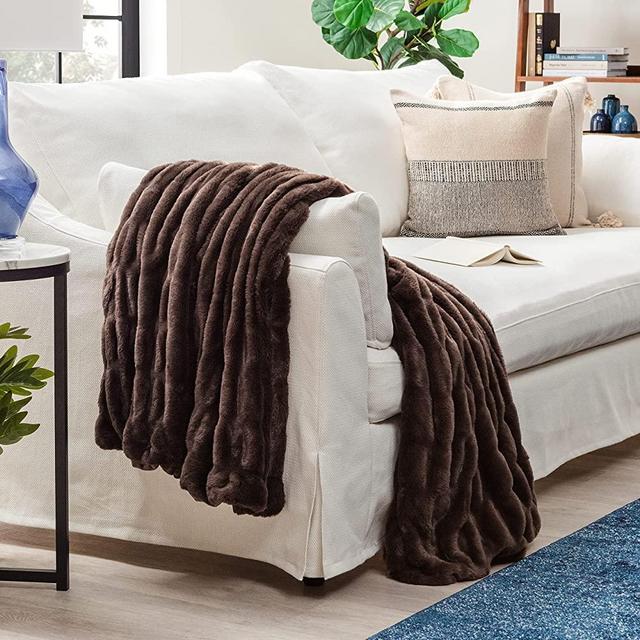 Chanasya Ruched Luxurious Soft Faux Fur Throw Blanket - Fuzzy Plush and Elegant with Reversible Mink Blanket for Sofa Chair Couch Living Room Birthday Gift and Home Decor (50x65 Inches) Mocha