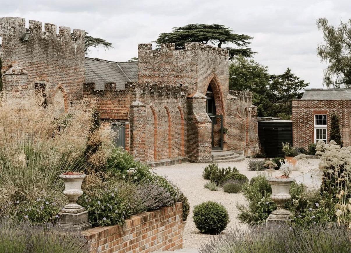 The Wedding Website of Jasmine Robertson and Jordan Cutting