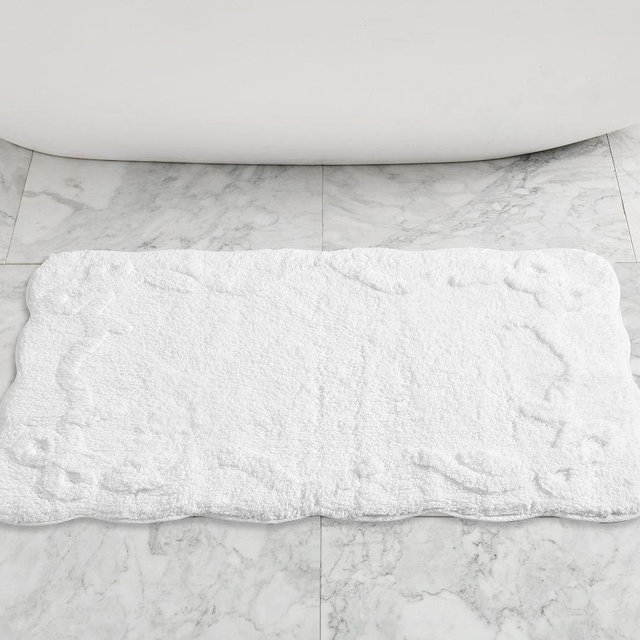 Monique Lhuillier Hope Bath Mat, Snow White, 21x34