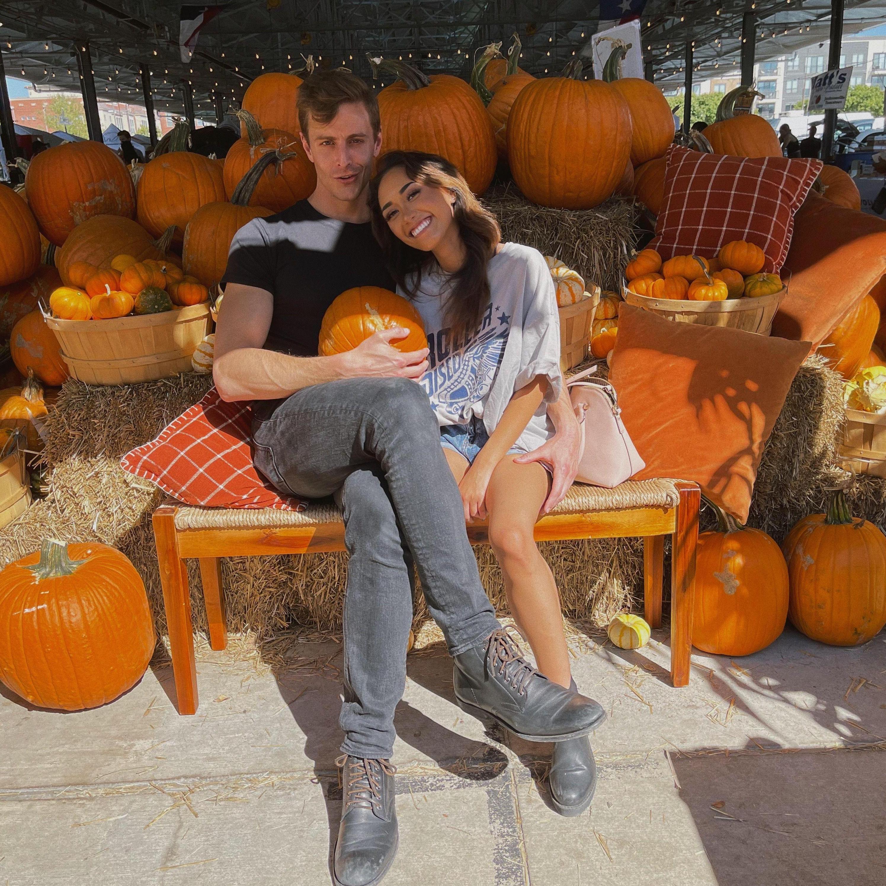 Our first trip back to Bree's hometown! And our first pumkin patch together