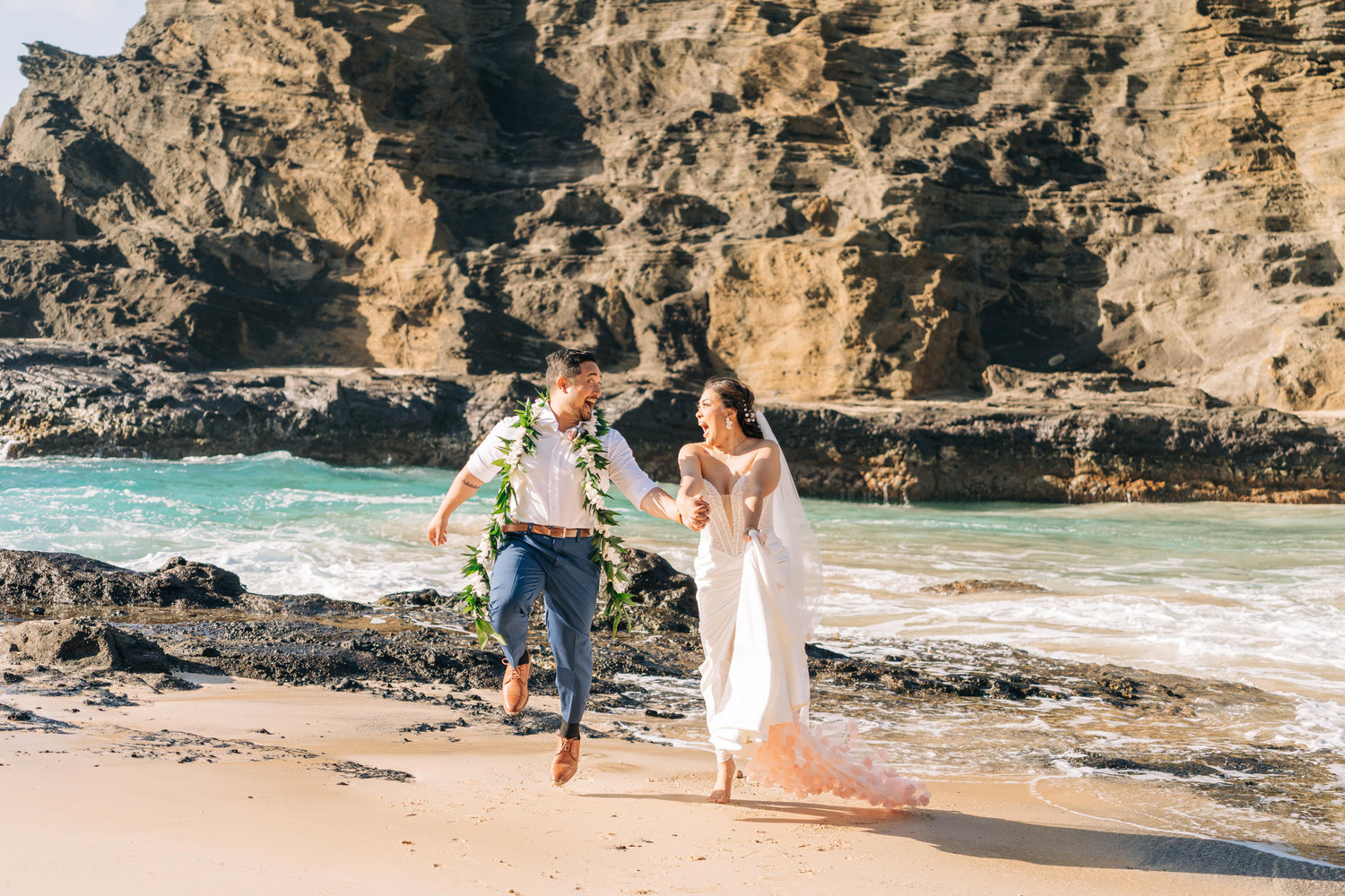 The Wedding Website of Priscilla Plasai and Lex Duey