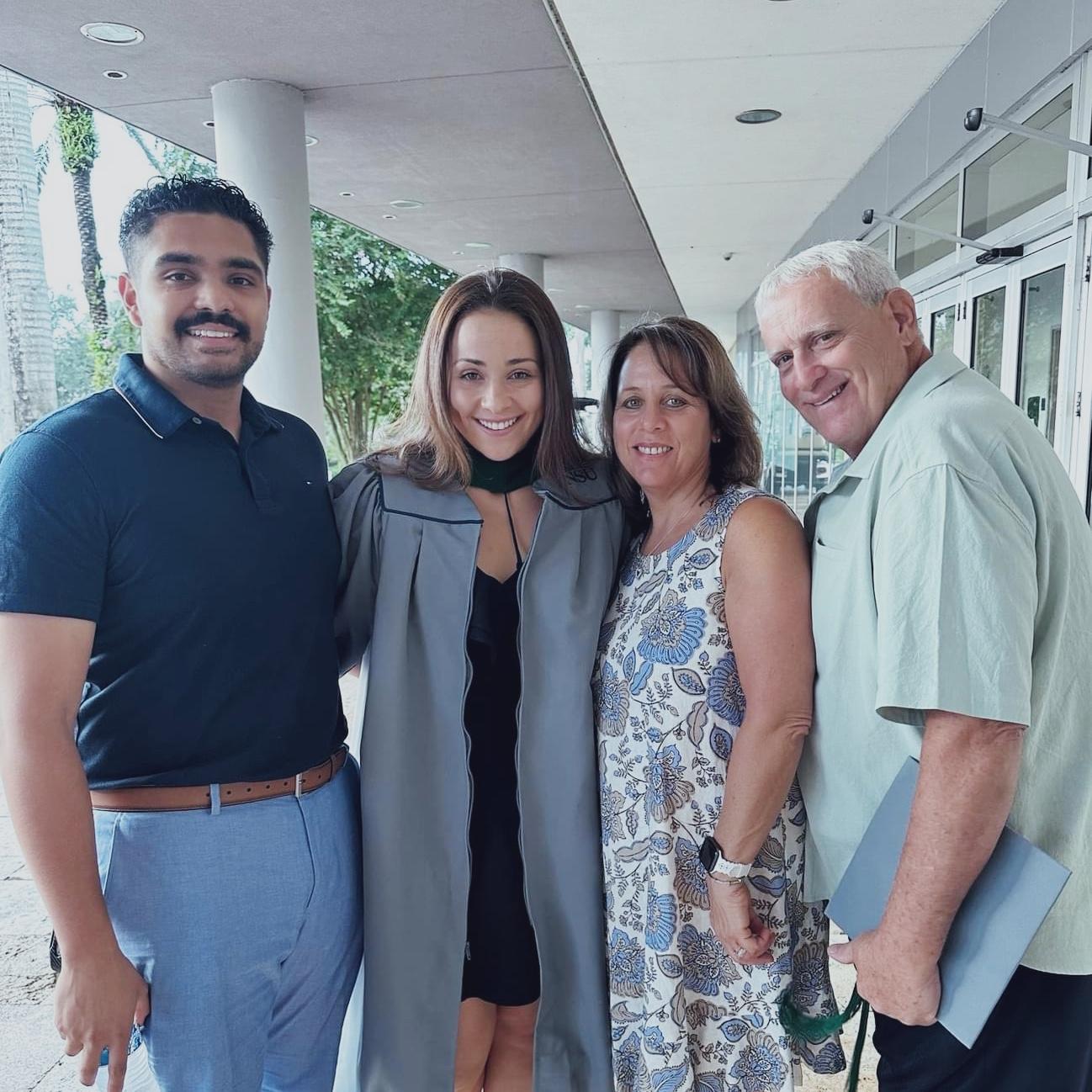 Shannon graduates PA school🩵