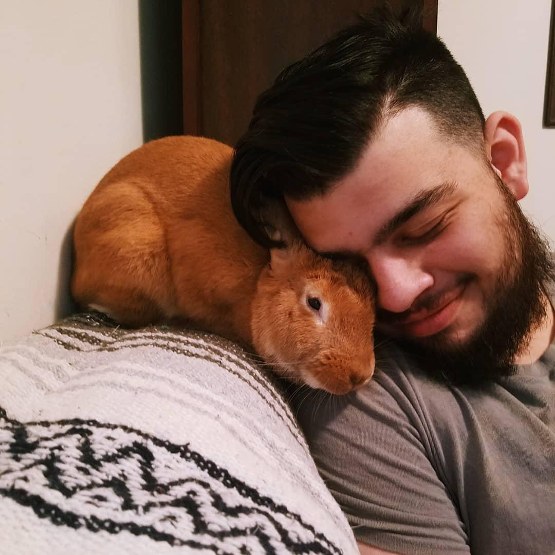 April 22, 2017:
Snuggle session with Sunny! ❤️