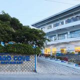 Santiago Cove Hotel and Restaurant
