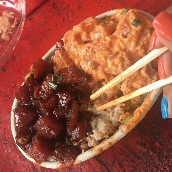 Hawaiian Honeymoon Meals and Experiences