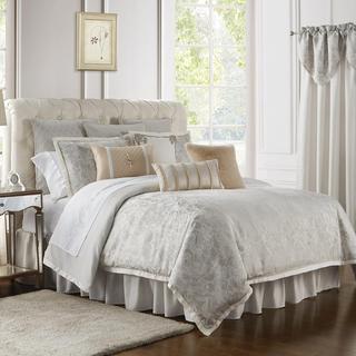 Belissa Reversible 4-Piece Comforter Set