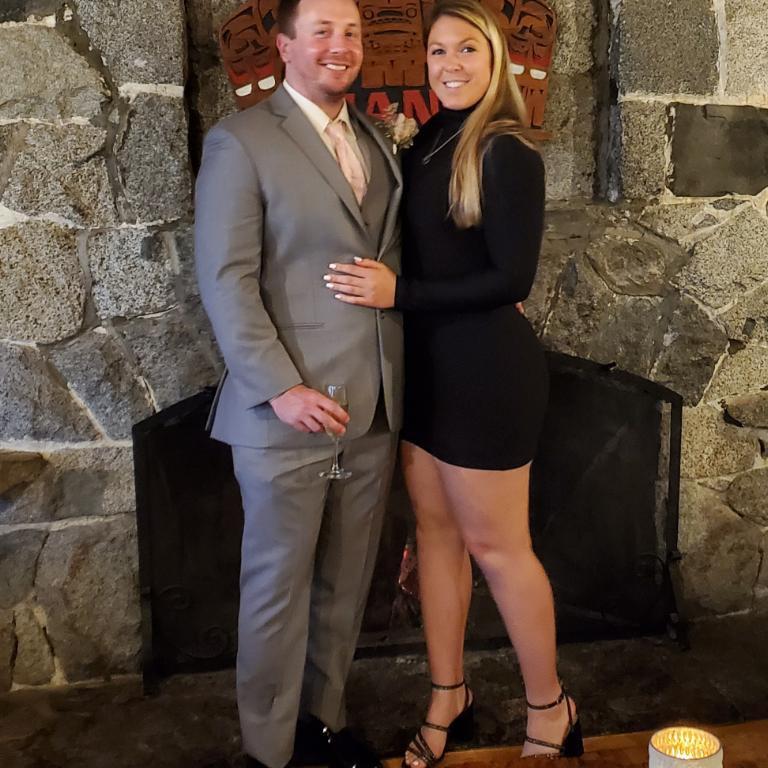 Only 12 short days after their sunny trip to Mexico, the couple jumped on another plane and flew to Seattle for a wedding.
Seattle February 2023