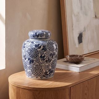 Decorative Chrysanthemum Ceramic Ginger Jar with Lid