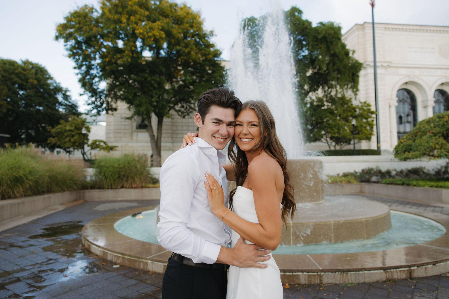 The Wedding Website of Lindsay Cotter and Jaron Anderson