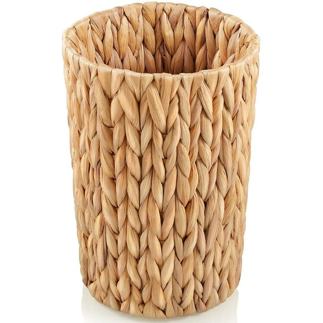 ZMZKKLL 2 Gallon Wicker Trash Can, Woven Water Hyacinth Wicker Waste Basket for Bathroom, Small Trash Can for Bedroom, Round Garbage Can for Boho Decor Bedroom Bathroom