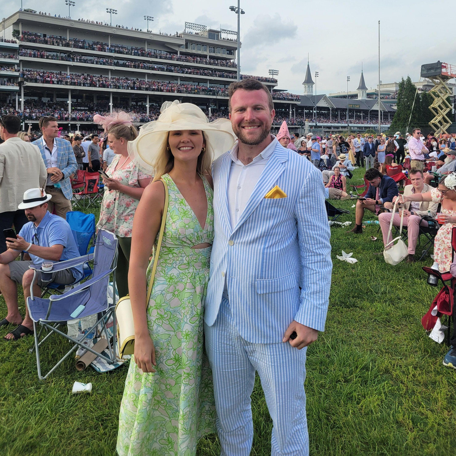 And dowwwn the stretch they come at the Kentucky Derby