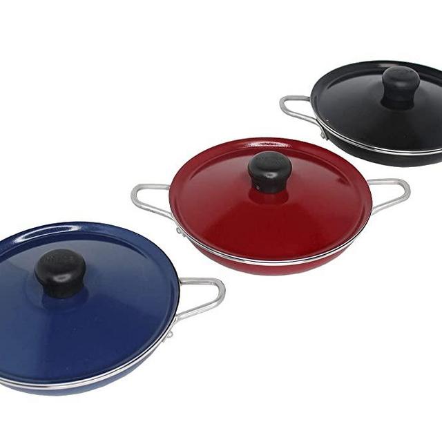 Imusa 6" Egg Pan Casserole with Lid and Bakelite Side Handle in Assorted Cookware, 6", Colors may vary