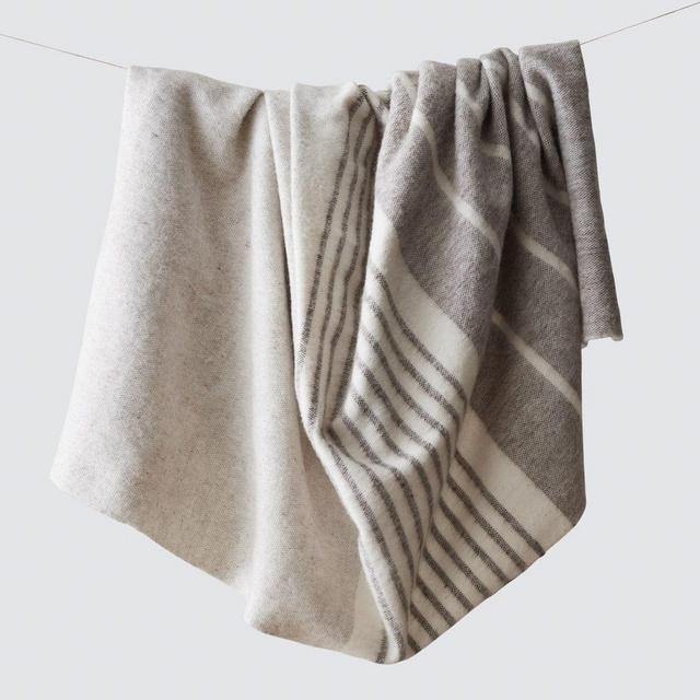 The Citizenry | Large Sheepskin Throw - Tan
