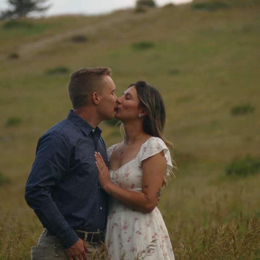 08/10/2024

Just Engaged