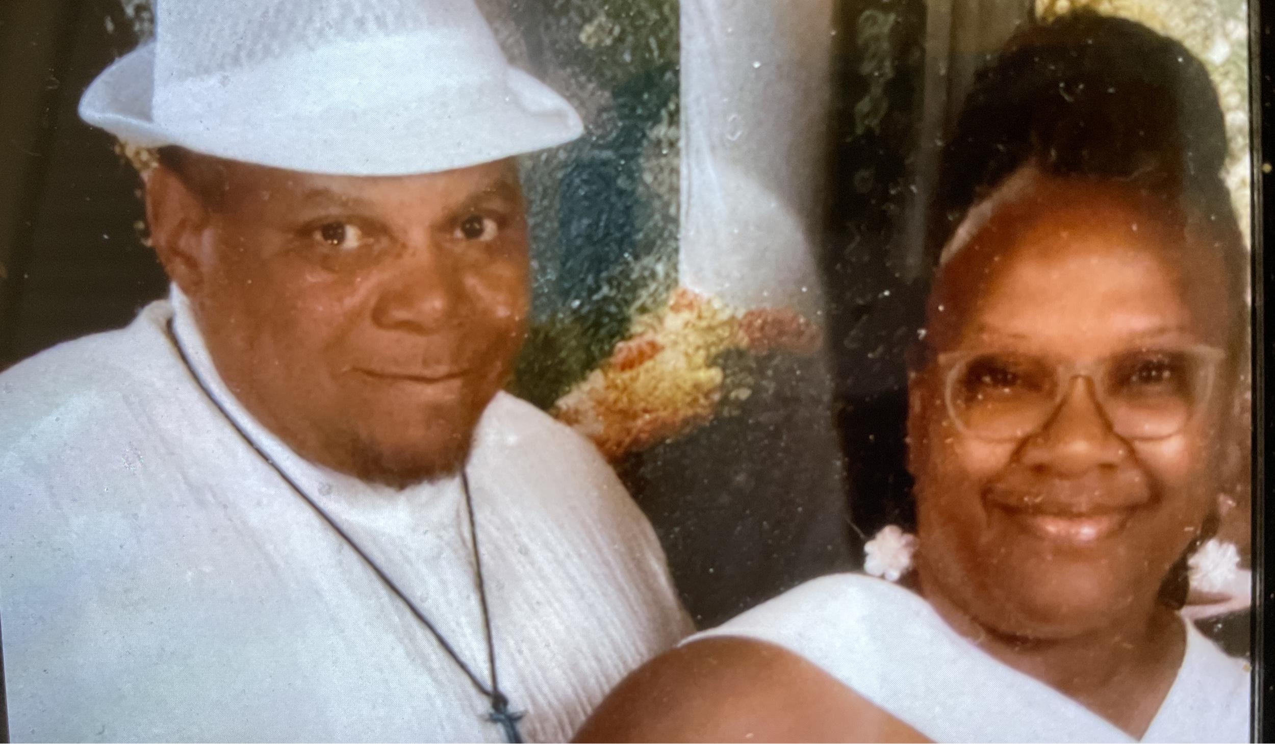 The Wedding Website of Sylvia Davenport and Richard Oliver